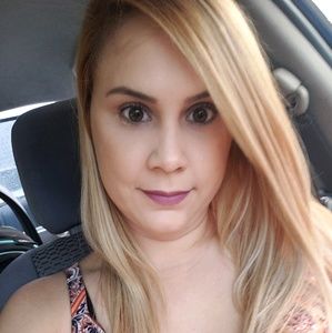 Meet your Posher, Rebeca